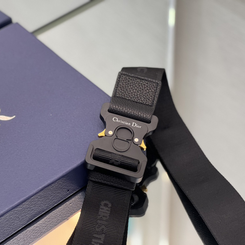 Dior Saddle Bag(20 x 28.6 x 5cm) - DopestKickz