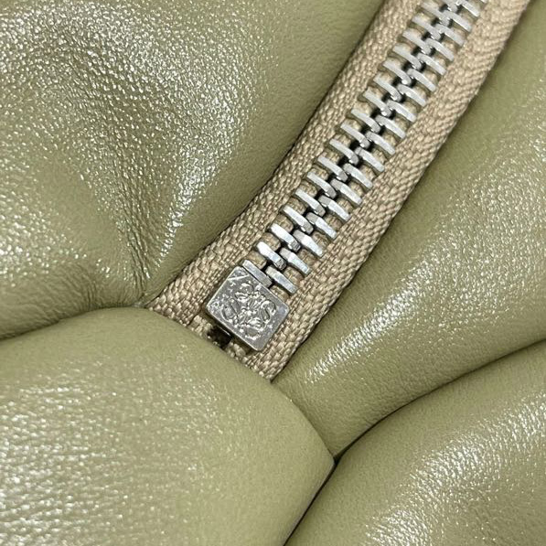 Loewe Puffer Puzzle Hobo Bag (31*16*13cm) - DopestKickz