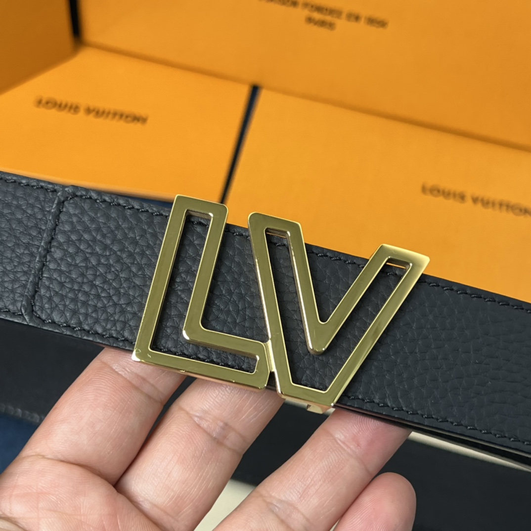 Louis Vuitton Reversible Belt  35mm - DopestKickz