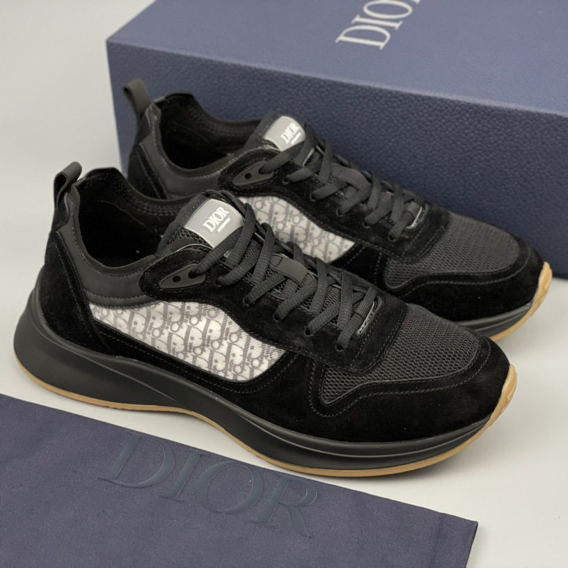 Dior B25 Runner Sneaker - DopestKickz