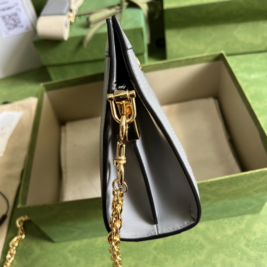 Gucci GG Matelassé Small Bag(26*17.5*8cm) - DopestKickz