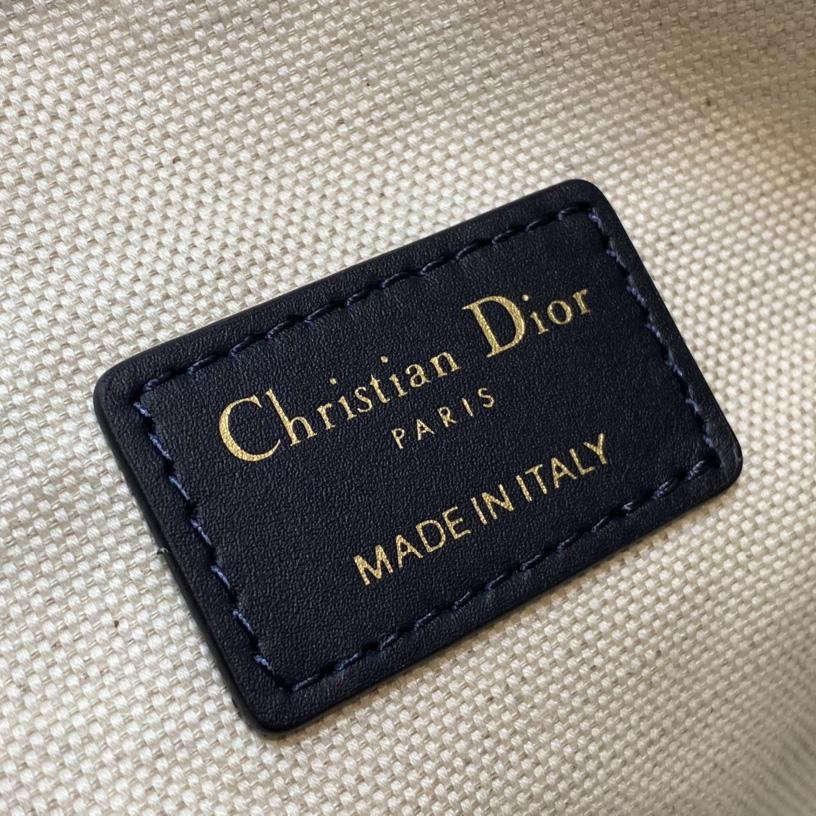 Dior Medium Diortravel Nomad Pouch - DopestKickz