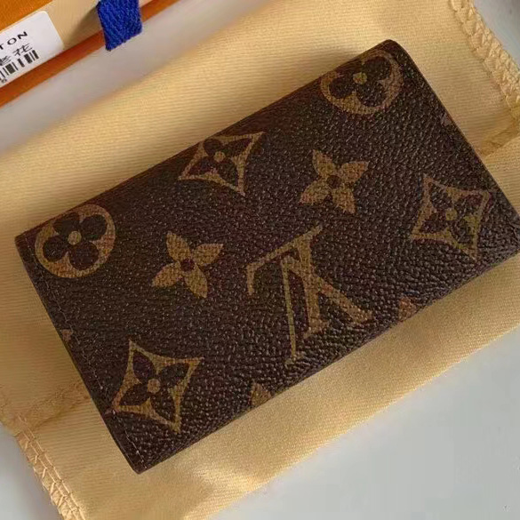 Louis Vuitton 6 Key Holder(10.5-7cm)       M62630 - DopestKickz