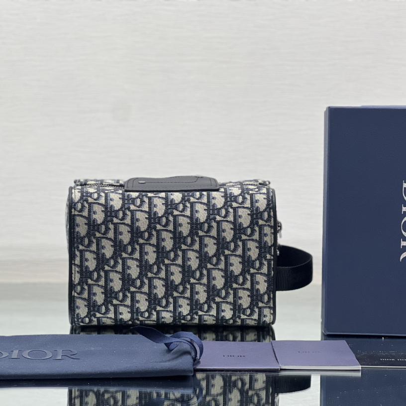 Dior Lingot Toiletry Case - DopestKickz