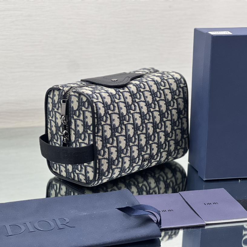 Dior Lingot Toiletry Case - DopestKickz