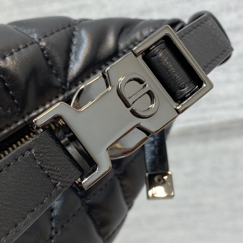 Dior Small Diortravel Nomad Pouch - DopestKickz