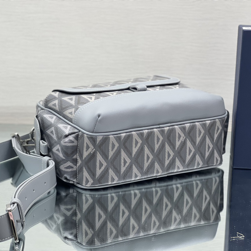 Dior Hit The Road Messenger Bag (26 x 21 x 8 cm) - DopestKickz