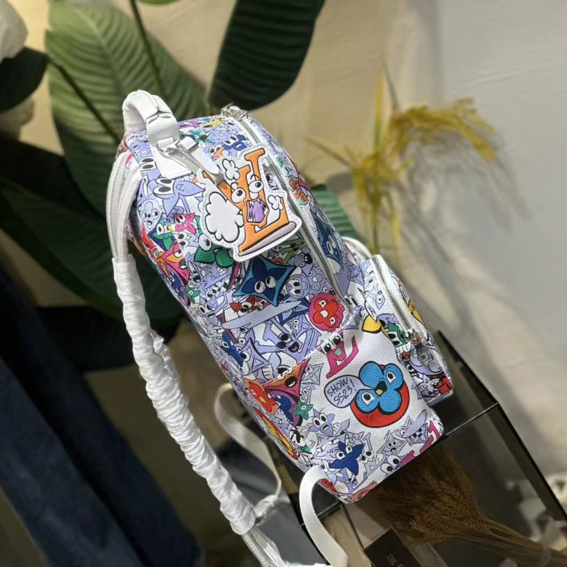 Louis Vuitton Backpack Multipocket (30-40-15.5cm)   M21846 - DopestKickz