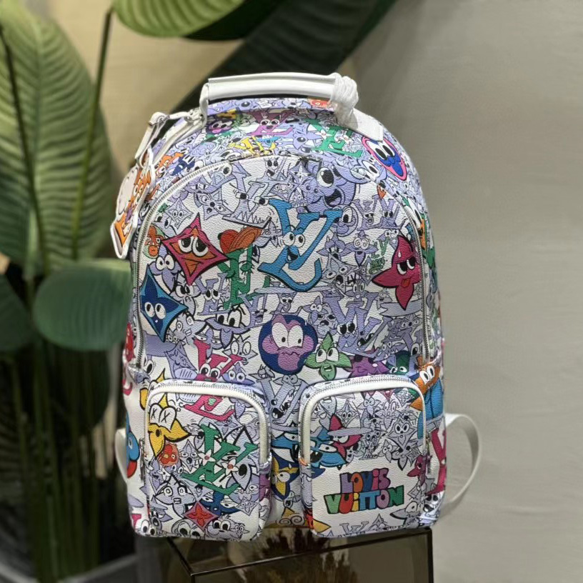 Louis Vuitton Backpack Multipocket (30-40-15.5cm)   M21846 - DopestKickz