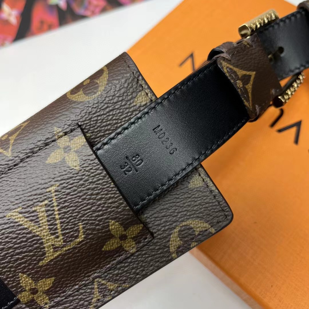 Louis Vuitton Daily Multi Pocket 30mm Belt      M0236Y - DopestKickz