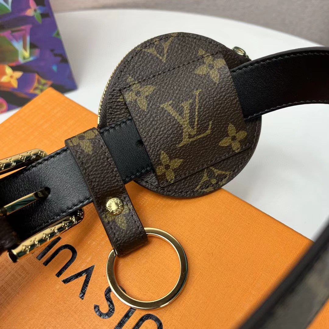 Louis Vuitton Daily Multi Pocket 30mm Belt      M0236Y - DopestKickz