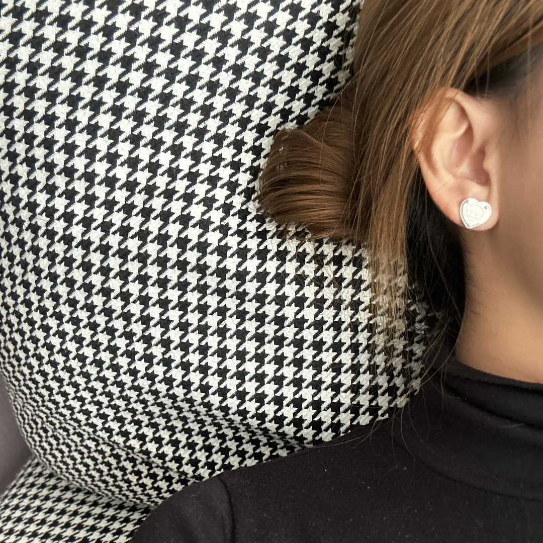 Tiffany&CO Heart Tag Earrings - DopestKickz