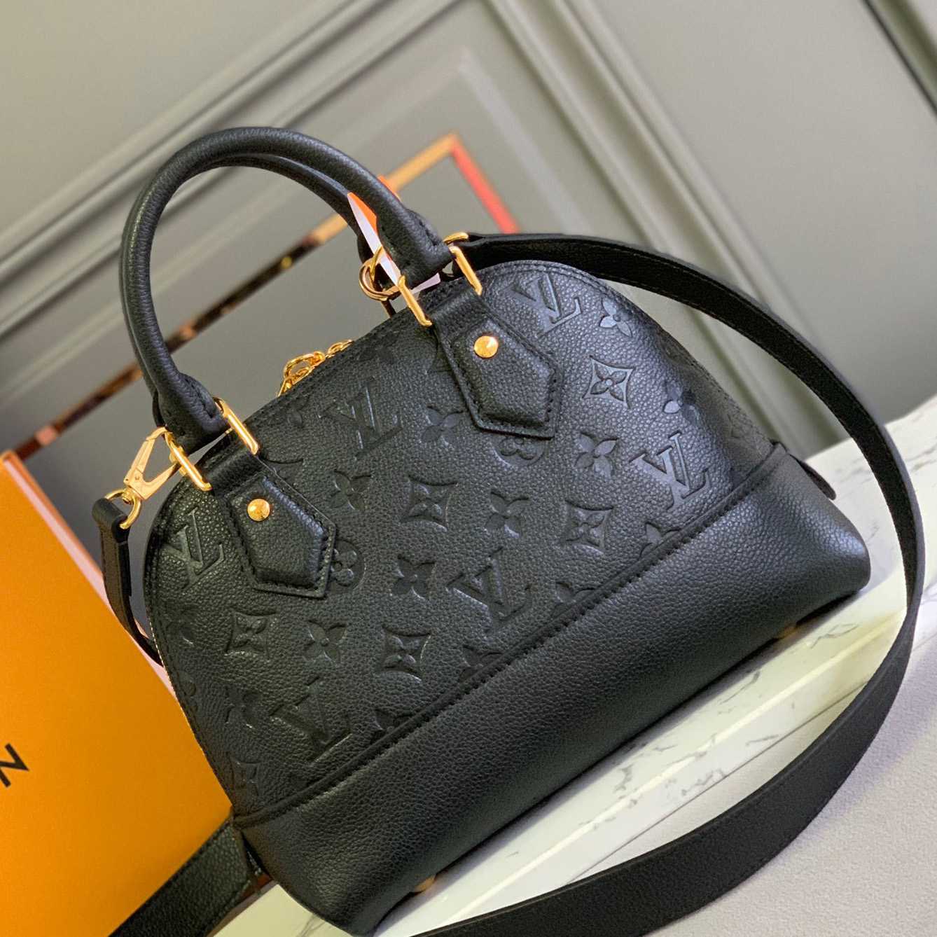 Louis Vuitton Alma BB Bag(25x18x12CM)     M44829  - DopestKickz