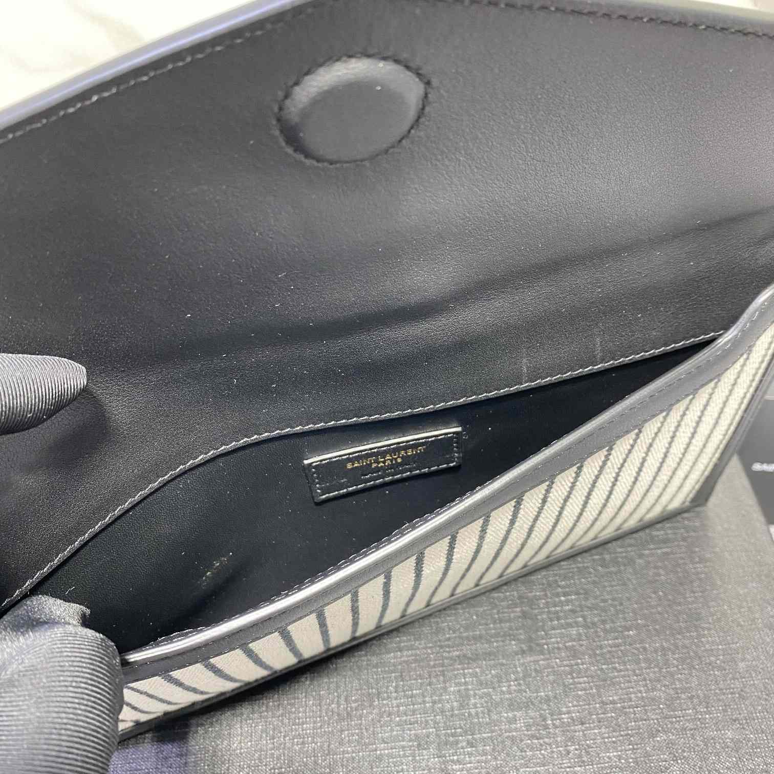 Saint Laurent Uptown Striped Envelope Clutch Bag(27x16x2cm) - DopestKickz