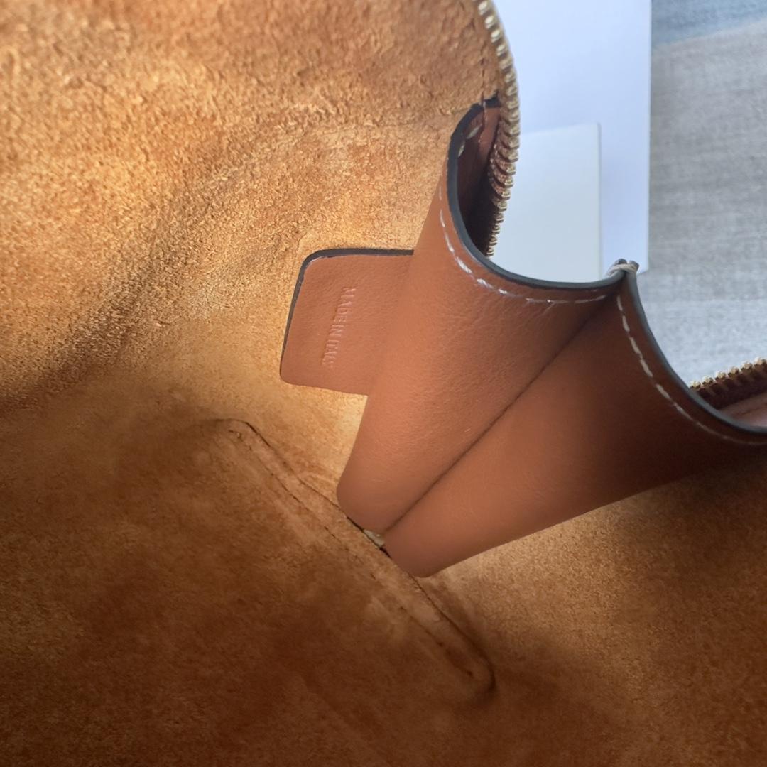 Celine Clutch On Chain Cuir Triomphe In Smooth Calfskin Tan - DopestKickz