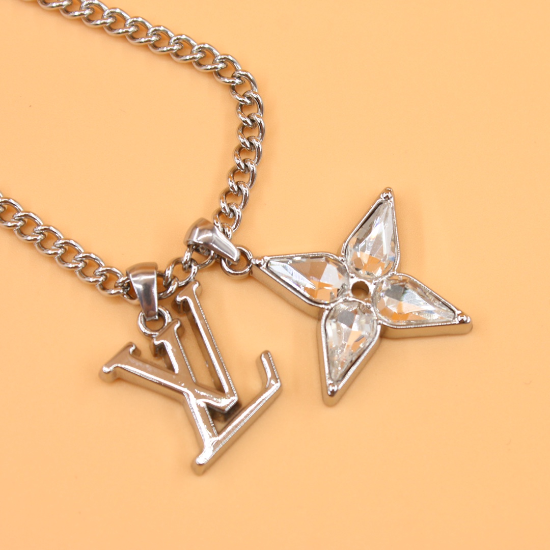 Louis Vuitton Flower Cut Necklace    M00680 - DopestKickz