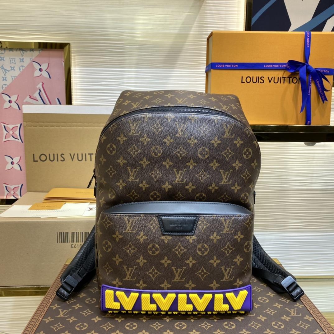 Louis Vuitton Discovery Backpack   M57965 - DopestKickz