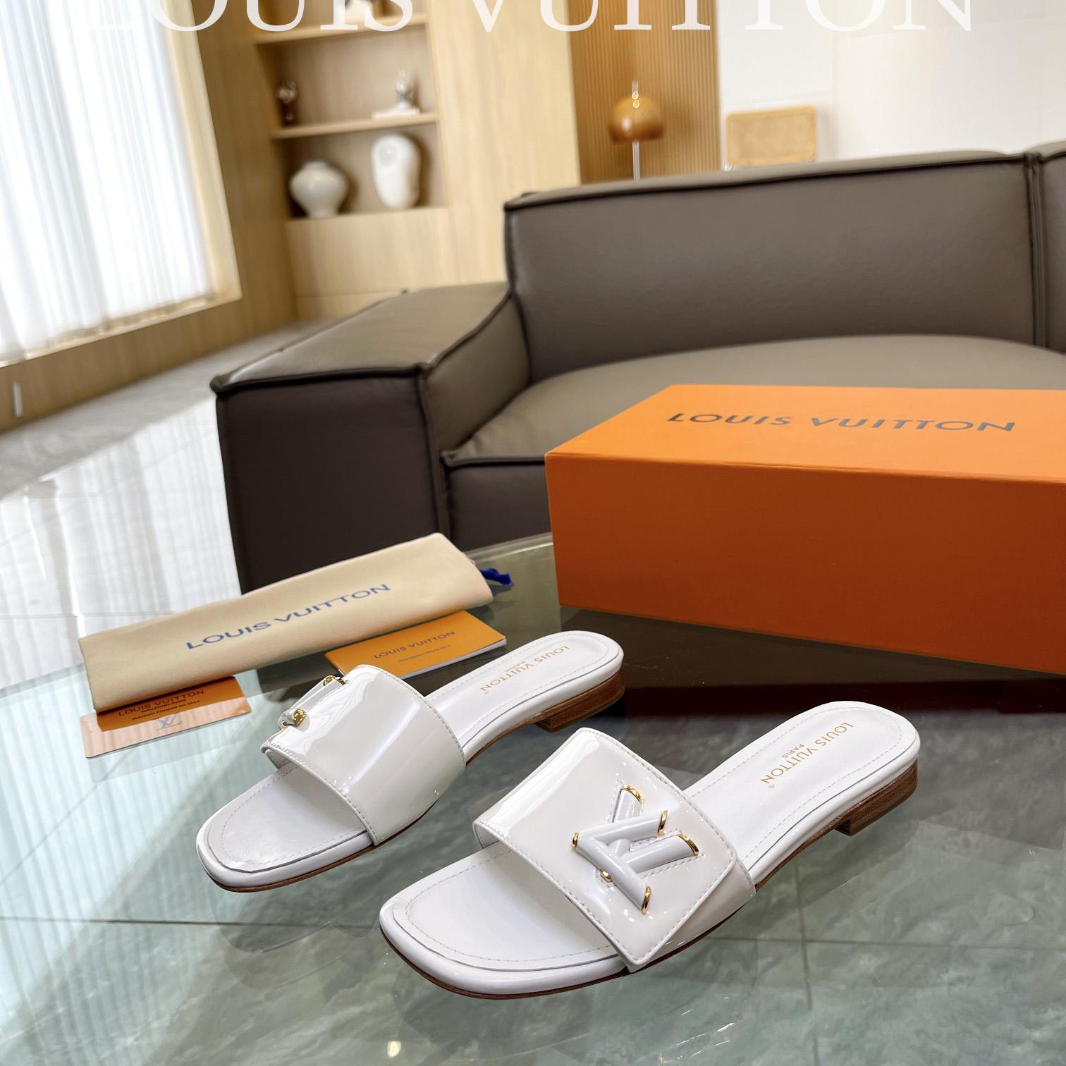 Louis Vuitton Shake Flat Mule       - DopestKickz