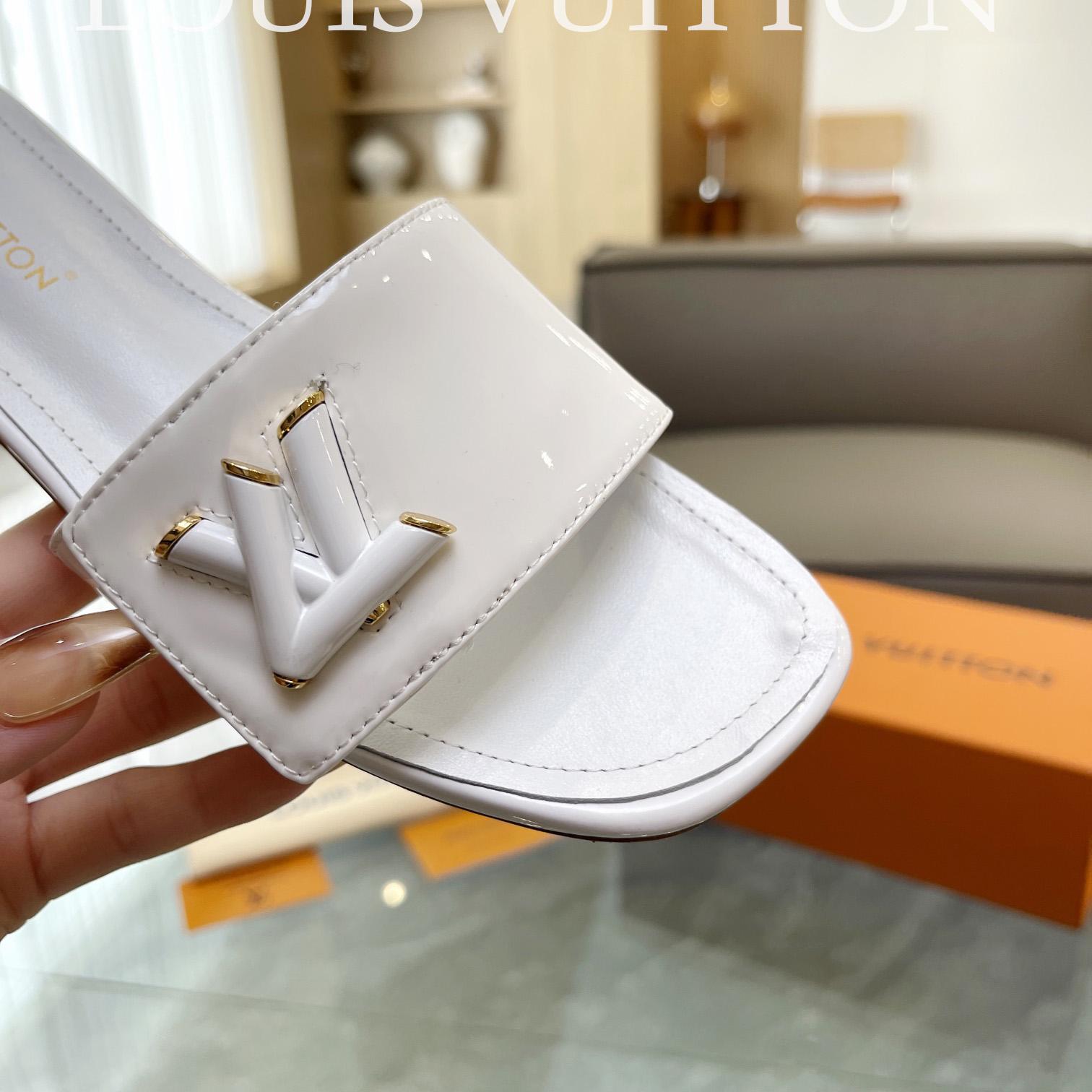 Louis Vuitton Shake Flat Mule       - DopestKickz