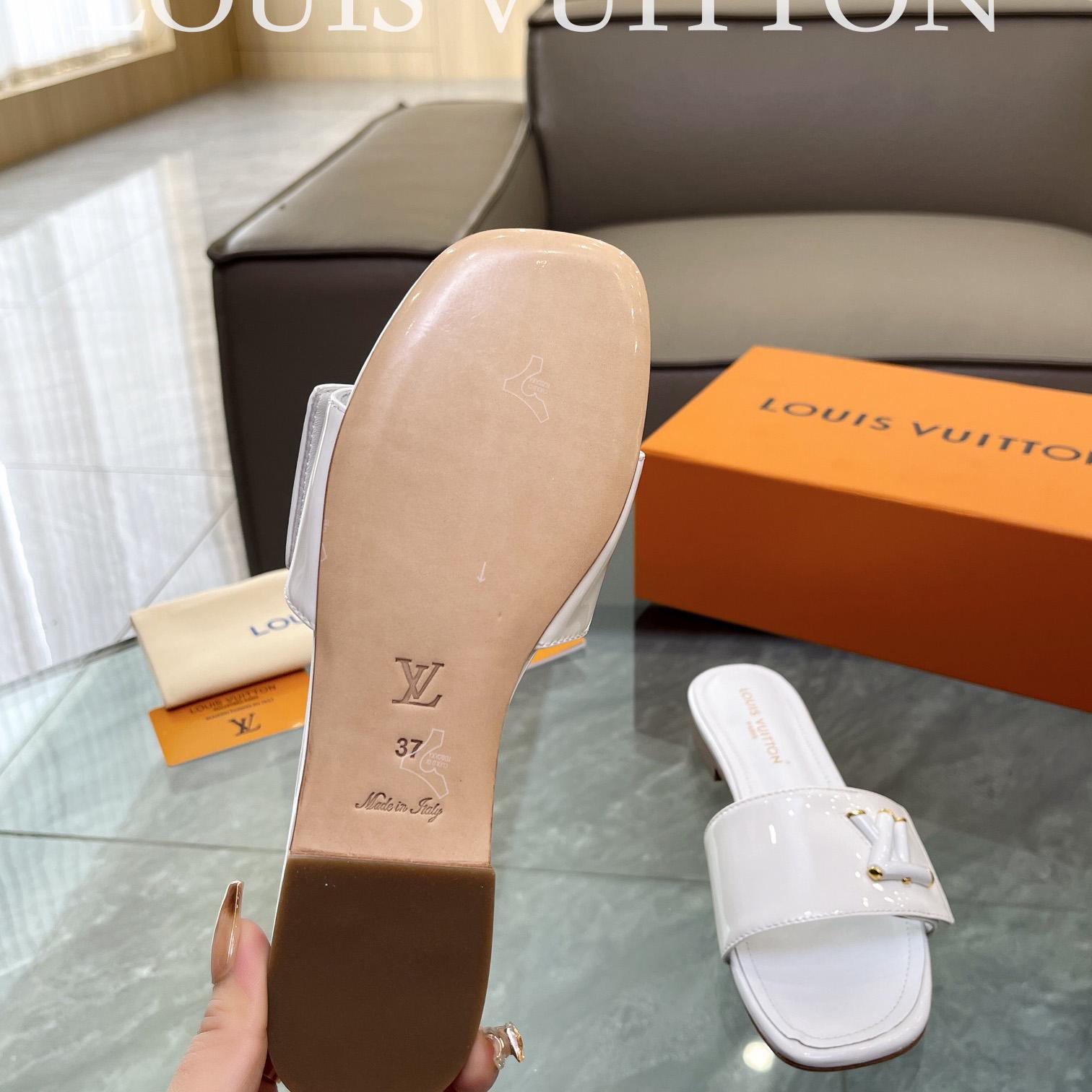Louis Vuitton Shake Flat Mule       - DopestKickz