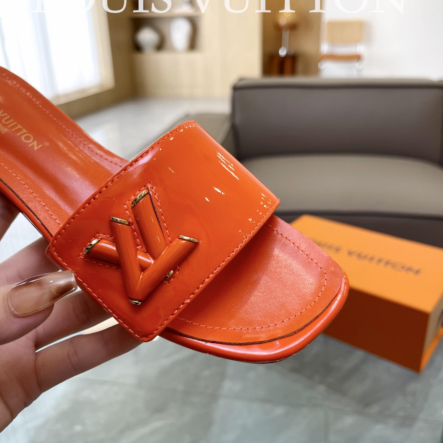 Louis Vuitton Shake Flat Mule       - DopestKickz