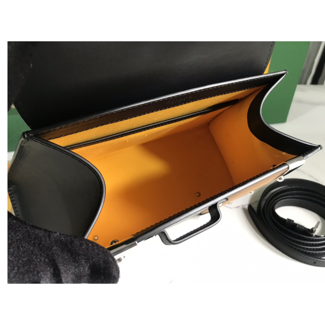 Goyard Saïgon PM Bag - DopestKickz