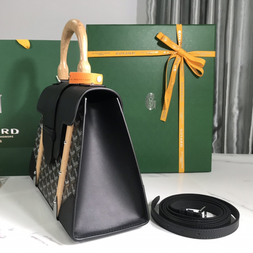 Goyard Saïgon PM Bag - DopestKickz