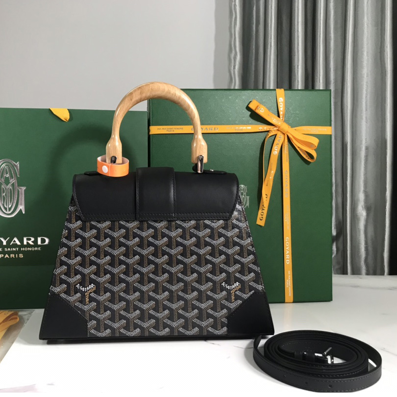 Goyard Saïgon PM Bag - DopestKickz
