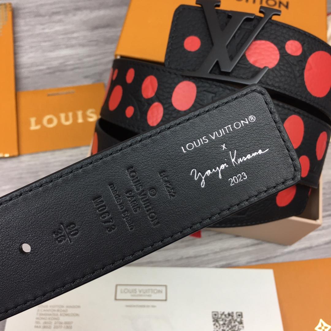 Louis Vuitton LV X YK LV Initiales 40MM Reversible Belt   M0673T - DopestKickz