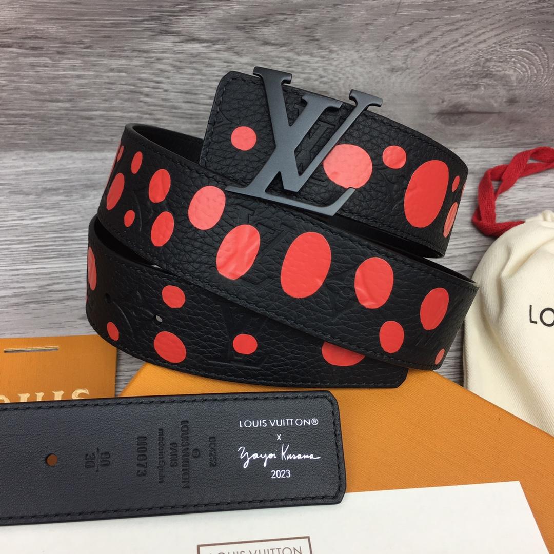 Louis Vuitton LV X YK LV Initiales 40MM Reversible Belt   M0673T - DopestKickz