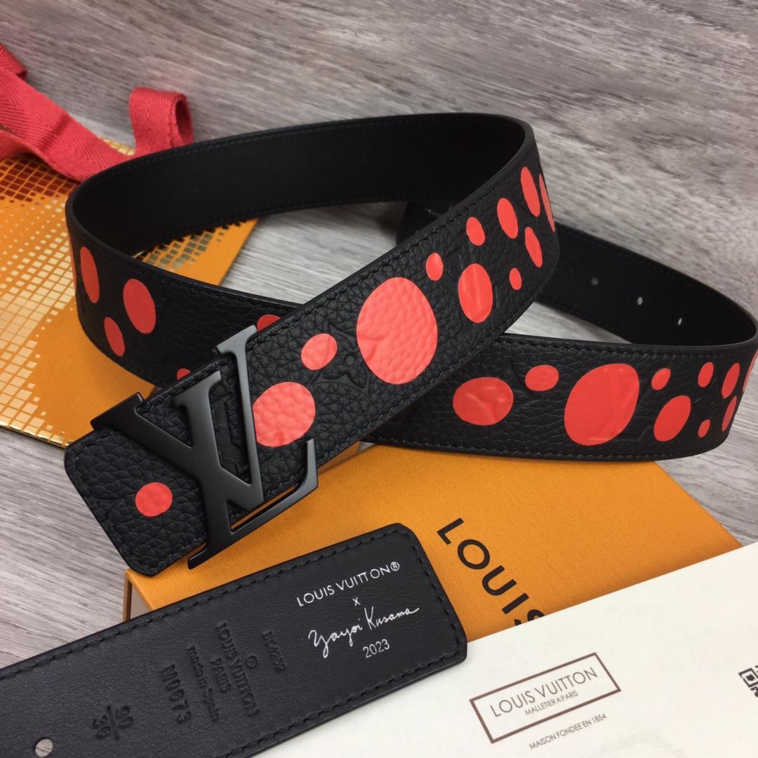 Louis Vuitton LV X YK LV Initiales 40MM Reversible Belt   M0673T - DopestKickz