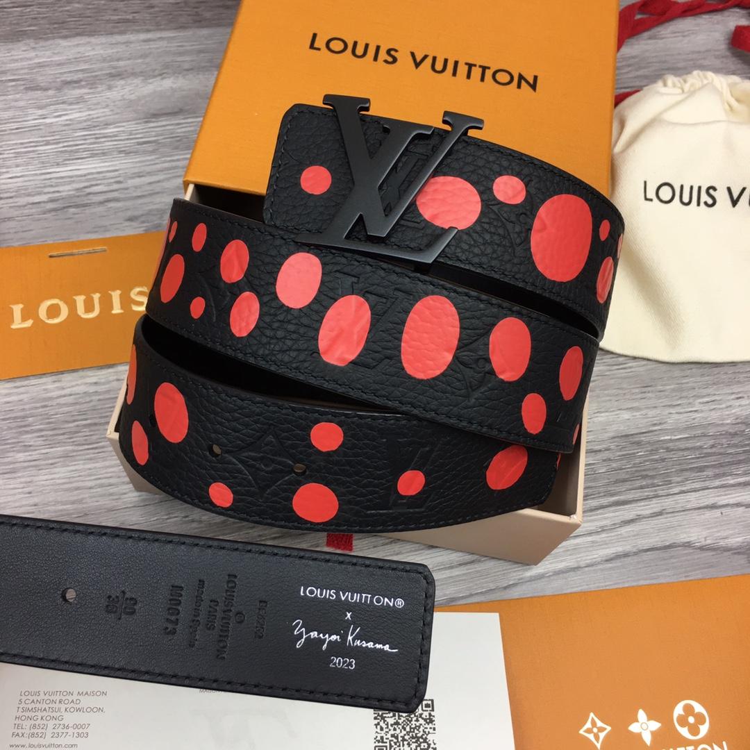 Louis Vuitton LV X YK LV Initiales 40MM Reversible Belt   M0673T - DopestKickz