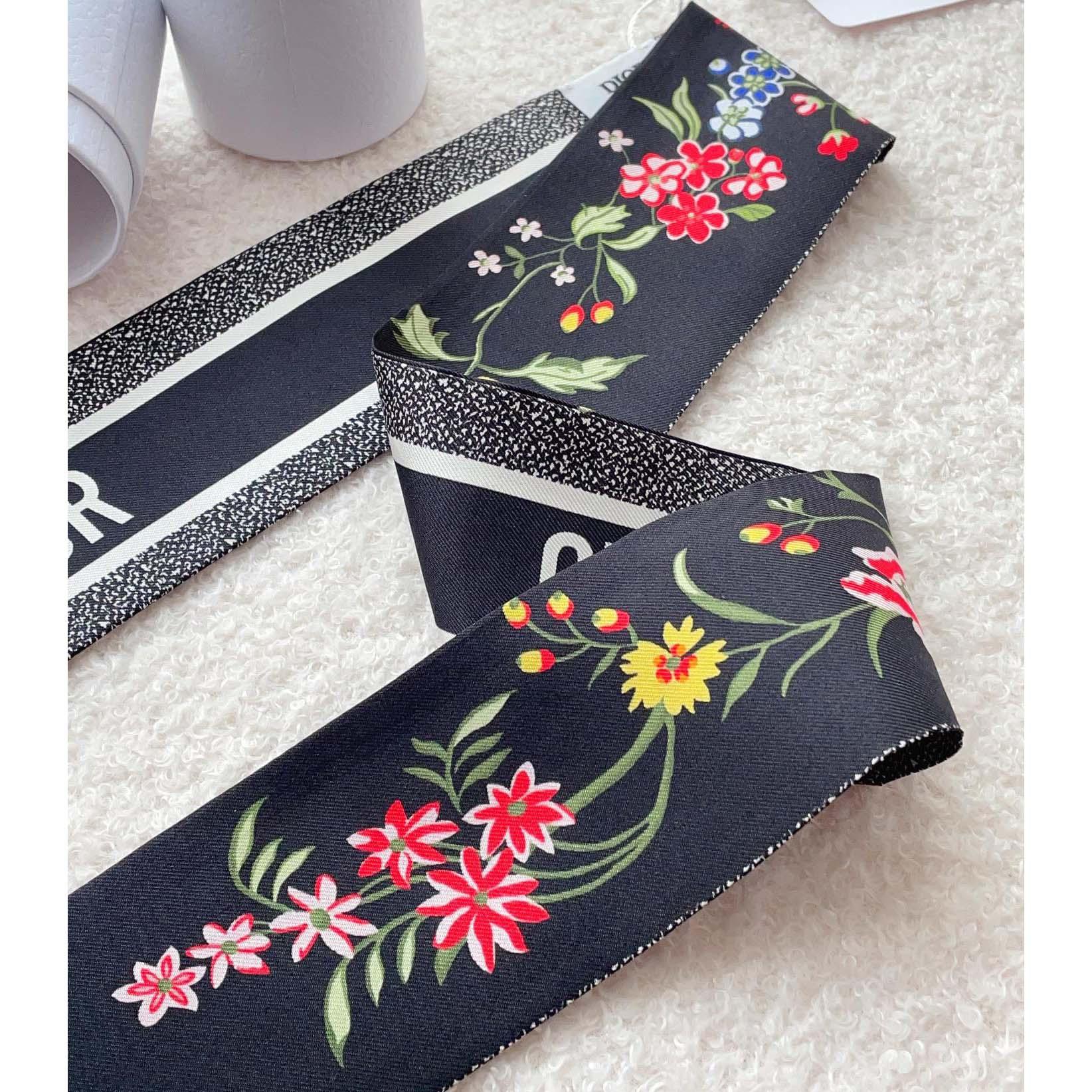 Dior Petites Fleurs Mitzah Scarf - DopestKickz