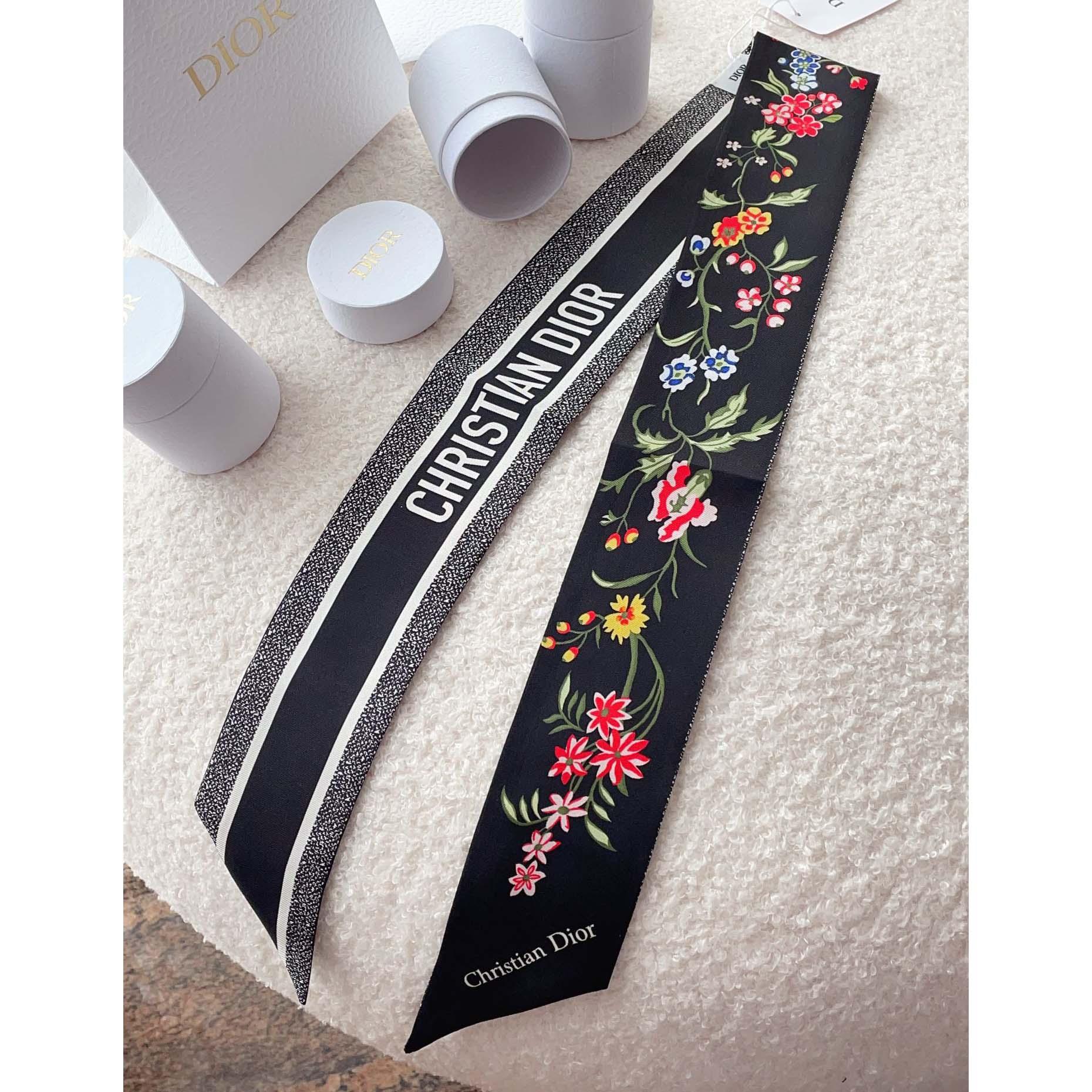 Dior Petites Fleurs Mitzah Scarf - DopestKickz