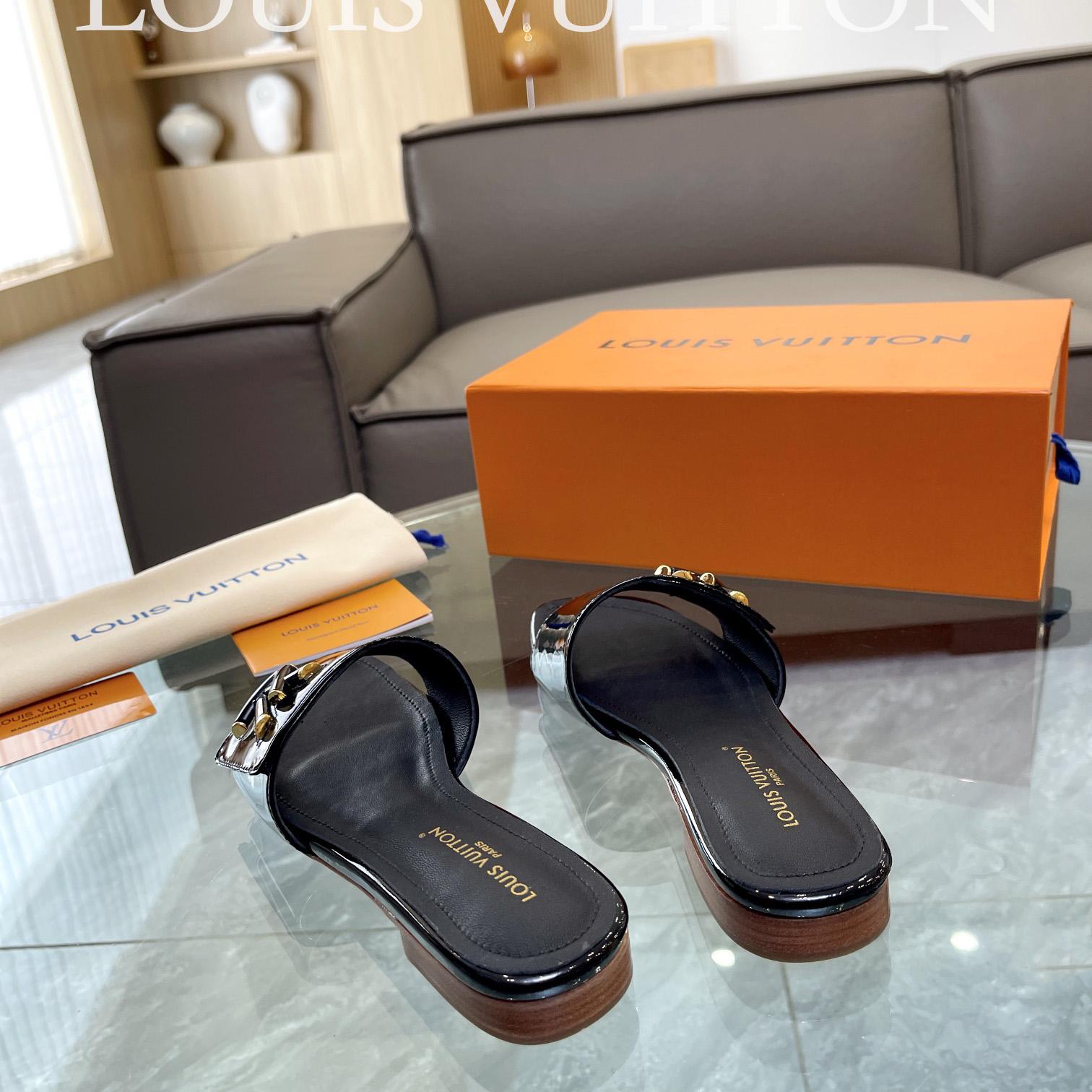 Louis Vuitton Shake Flat Mule       - DopestKickz