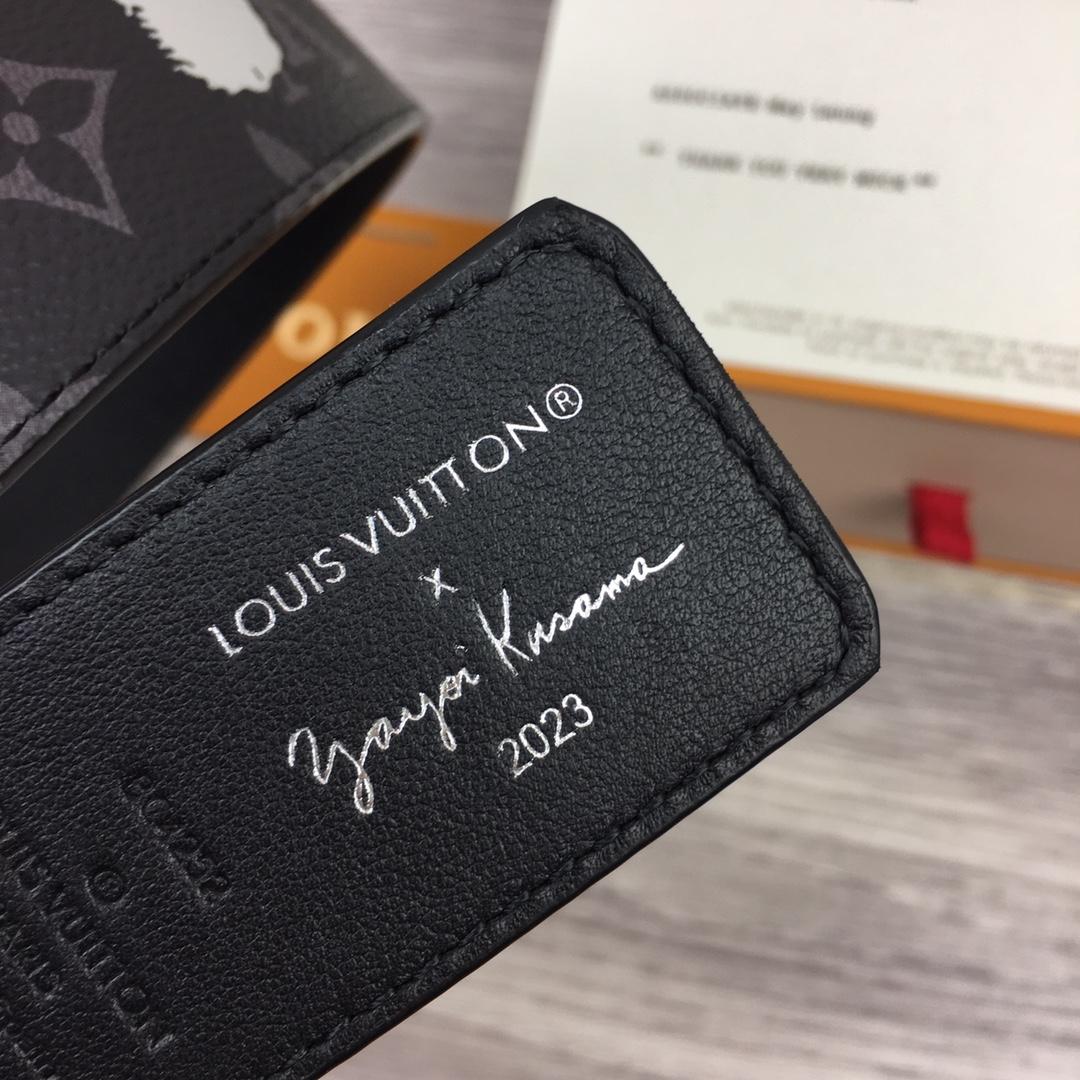 Louis Vuitton LV X YK LV Initiales 40MM Reversible Belt     M0654U - DopestKickz