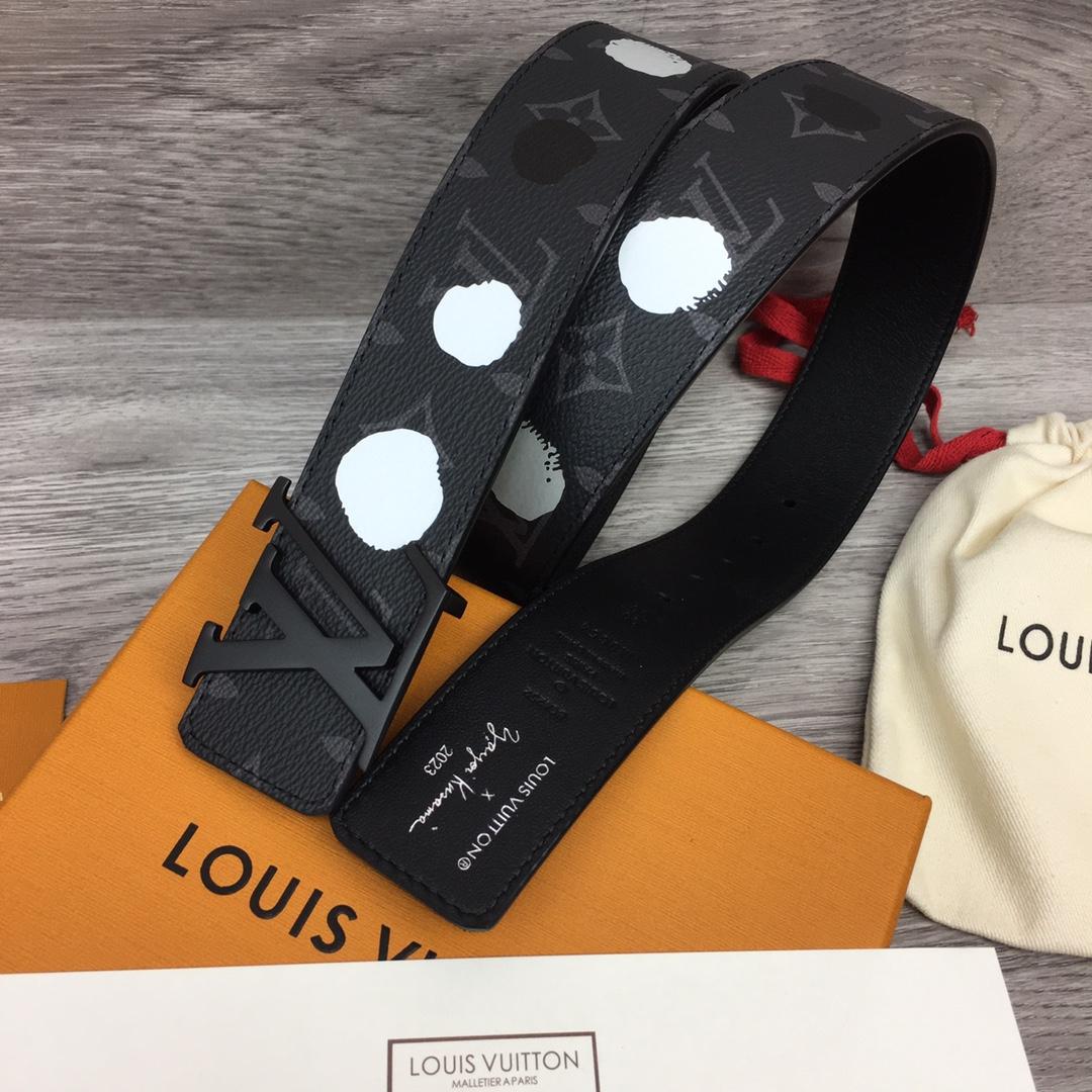 Louis Vuitton LV X YK LV Initiales 40MM Reversible Belt     M0654U - DopestKickz