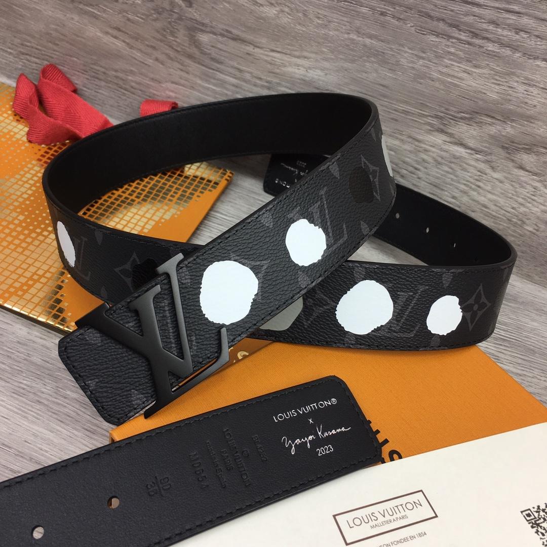 Louis Vuitton LV X YK LV Initiales 40MM Reversible Belt     M0654U - DopestKickz