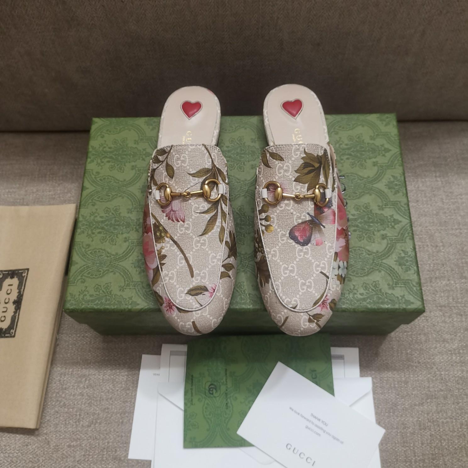 Gucci Women's GG Flora Princetown Slipper - DopestKickz