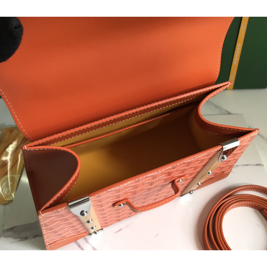 Goyard Saïgon PM Bag - DopestKickz