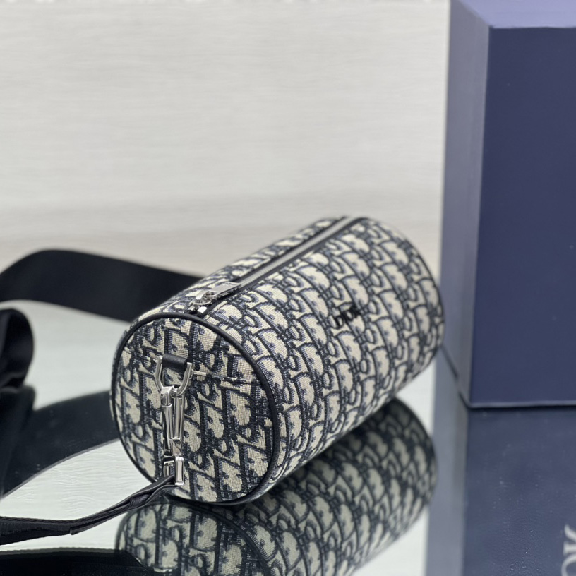 Dior Roller Messenger Bag - DopestKickz