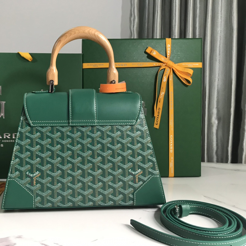 Goyard Saïgon PM Bag - DopestKickz