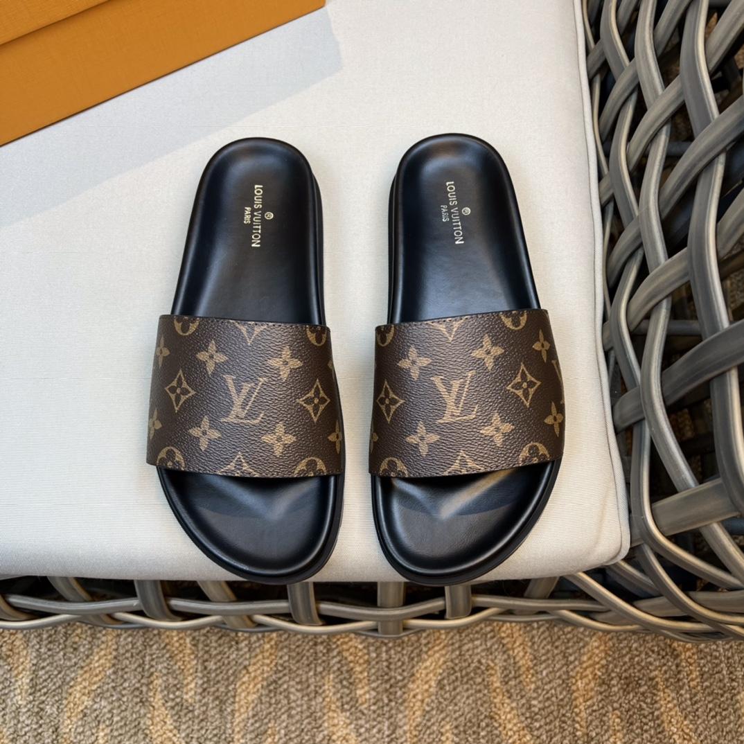Louis Vuitton Monogram Sandals - DopestKickz