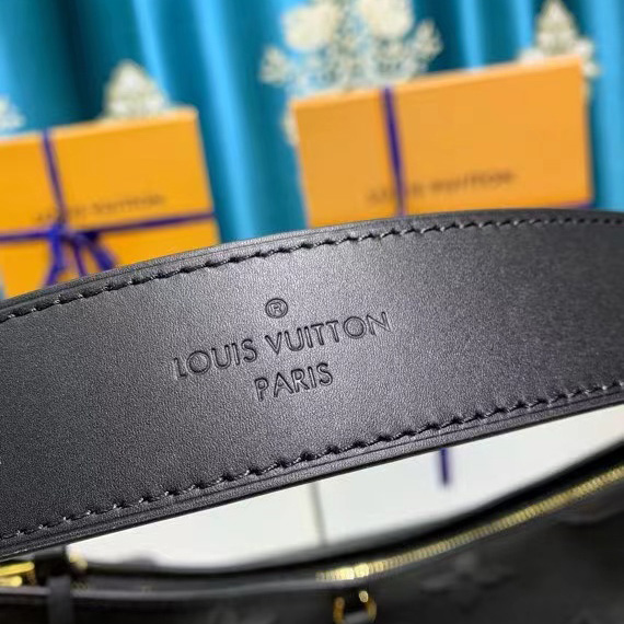 Louis Vuitton CarryAll MM (39-30-15cm)    M46289 - DopestKickz