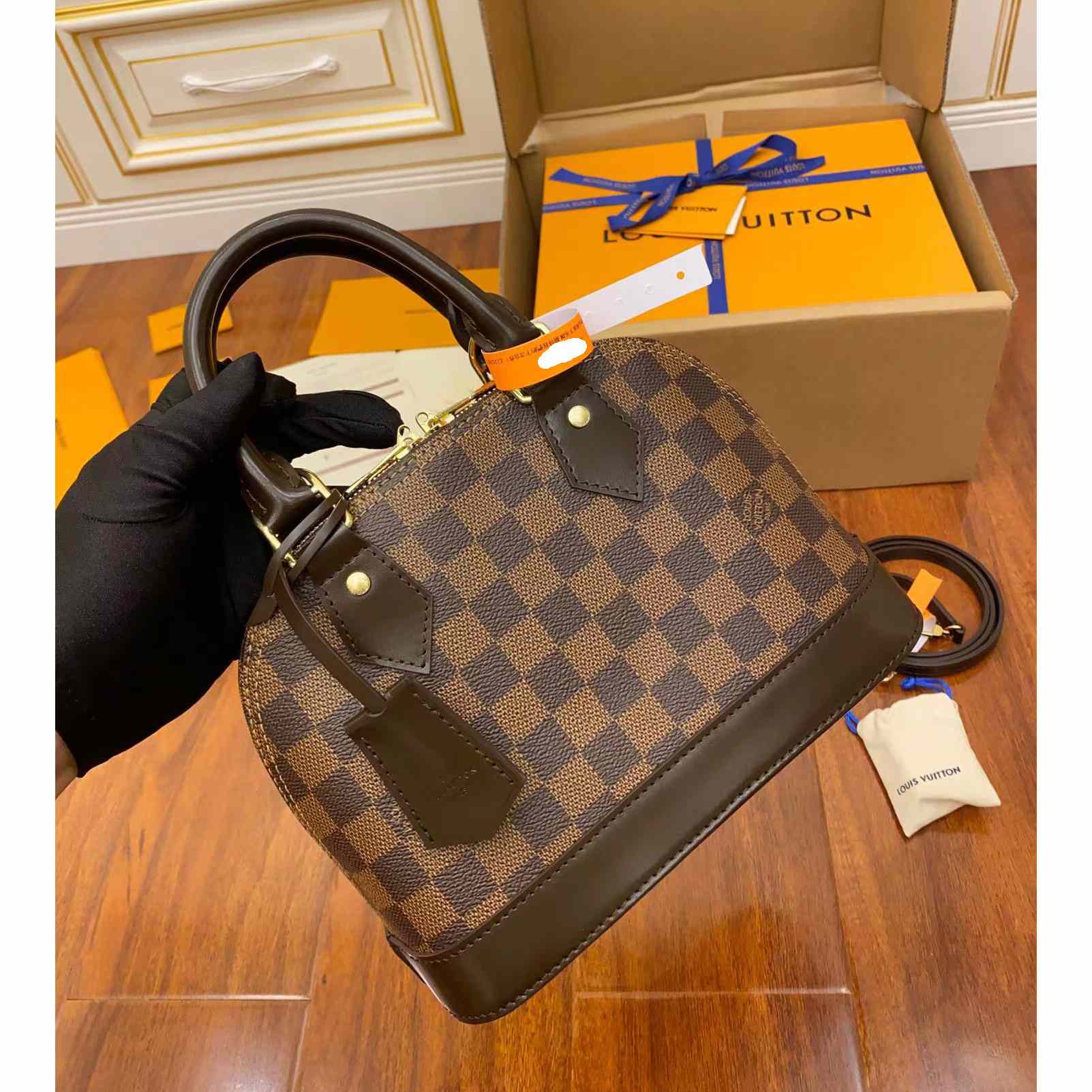 Louis Vuitton Alma BB Handbag (25x19x12CM)   N41221 - DopestKickz