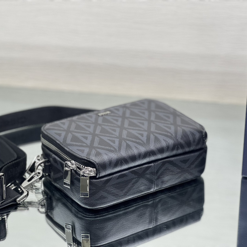 Dior Pouch With Strap - DopestKickz