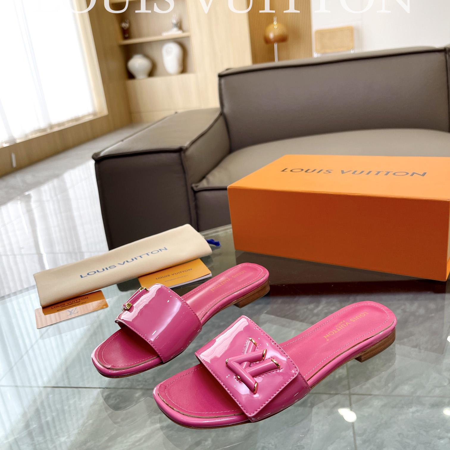 Louis Vuitton Shake Flat Mule       - DopestKickz