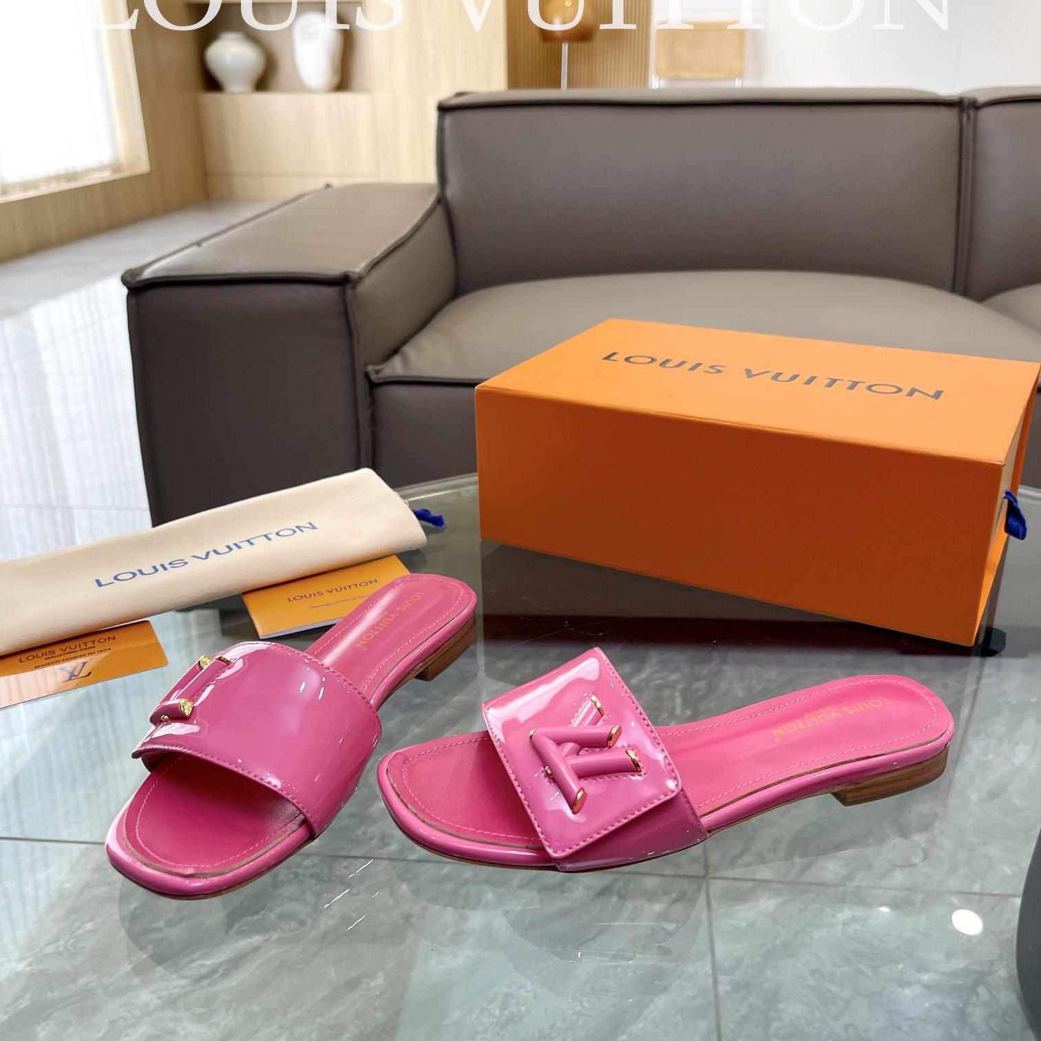 Louis Vuitton Shake Flat Mule       - DopestKickz