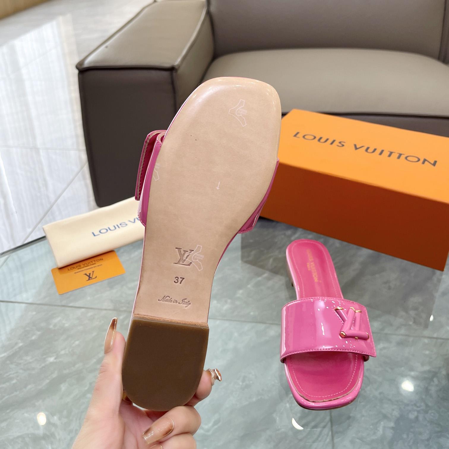 Louis Vuitton Shake Flat Mule       - DopestKickz
