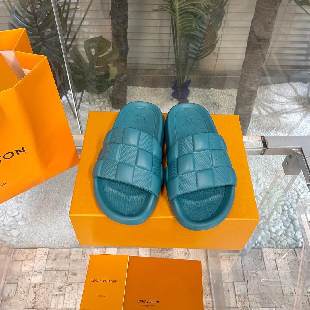 Louis Vuitton Waterfront Mules   1AAR9D - DopestKickz